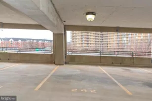 2055 26th St S, Arlington, VA 22206 - Photo 19