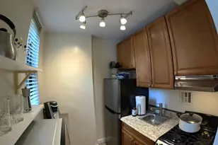 1021 Arlington Blvd, Arlington, VA 22209 - Photo 3
