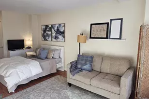 1021 Arlington Blvd, Arlington, VA 22209 - Photo 5