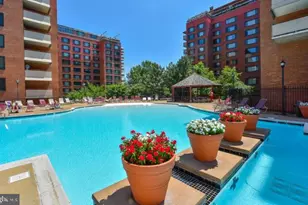 1021 Arlington Blvd, Arlington, VA 22209 - Photo 11