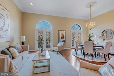 2344 S Queen Street, Arlington, VA 22202 - Photo 5