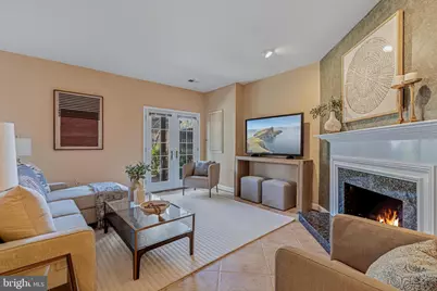 2344 S Queen Street, Arlington, VA 22202 - Photo 29