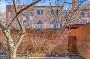 2344 S Queen St, Arlington, VA 22202 - Photo 33