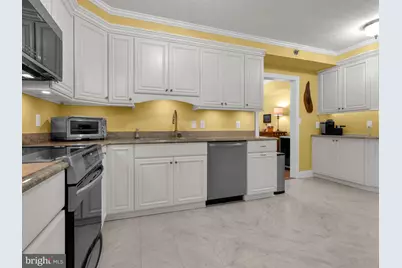 1300 Crystal Drive #305S, Arlington, VA 22202 - Photo 21