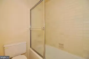 1805 Crystal Dr, Arlington, VA 22202 - Photo 15