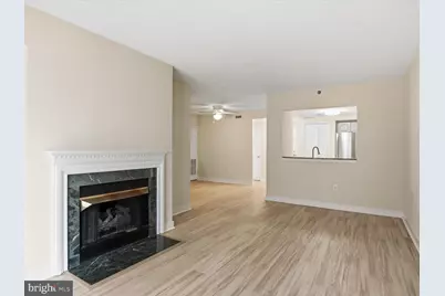 1045 N Utah Street #2-207, Arlington, VA 22201 - Photo 19