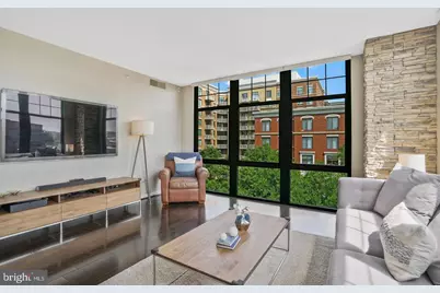 1021 N Garfield Street #609, Arlington, VA 22201 - Photo 5
