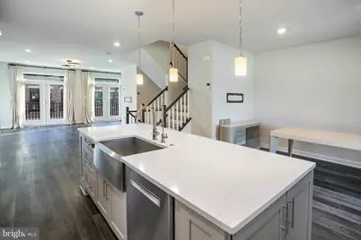 6725 24th Court N, Arlington, VA 22205 - Photo 11