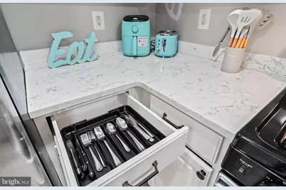 3835 N 9th Street N #809W, Arlington, VA 22203 - Photo 35