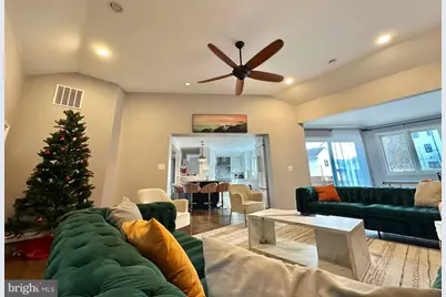 5400 Williamsburg Boulevard, Arlington, VA 22207 - Photo 3