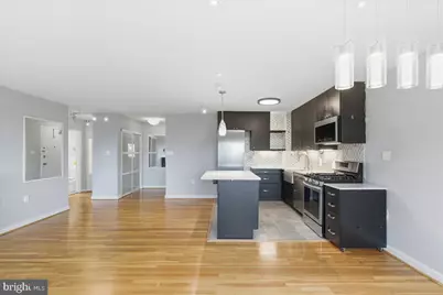 1300 S Arlington Ridge Road #618, Arlington, VA 22202 - Photo 3