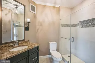 2101 N Monroe St, Arlington, VA 22207 - Photo 23