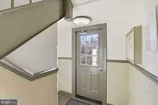 4360 N Pershing Dr, Arlington, VA 22203 - Photo 3