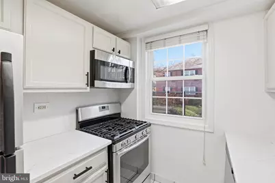 4360 N Pershing Drive #43603, Arlington, VA 22203 - Photo 13