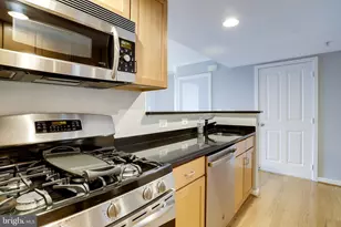 2220 Fairfax Dr, Arlington, VA 22201 - Photo 3