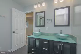 14 N Montague St, Arlington, VA 22203 - Photo 11