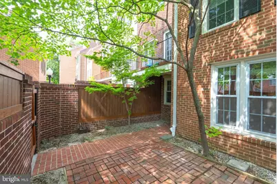 1956 N Cleveland Street #1, Arlington, VA 22201 - Photo 3