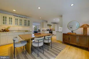 2625 S Hayes St, Arlington, VA 22202 - Photo 17