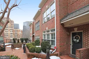 1505 N Colonial Terrace, Arlington, VA 22209 - Photo 3