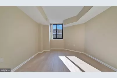 1001 N Randolph Street #912, Arlington, VA 22201 - Photo 9