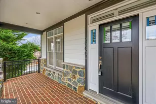 2500 12th St N, Arlington, VA 22201 - Photo 3