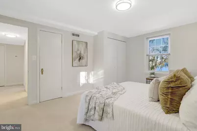 700 S Arlington Mill Drive #15204, Arlington, VA 22204 - Photo 9