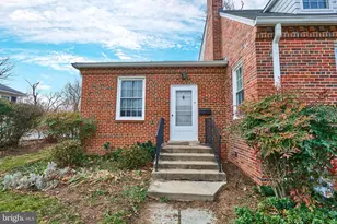 304 N Highland St, Arlington, VA 22201 - Photo 1
