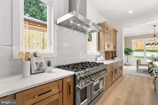 1905 N Taylor St, Arlington, VA 22207 - Photo 13