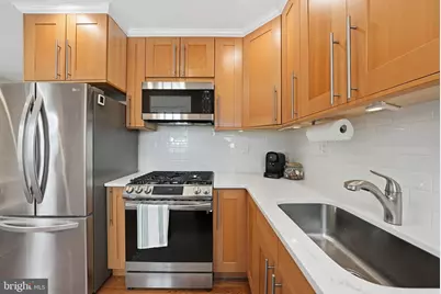 5611 Wilson Boulevard, Arlington, VA 22205 - Photo 11