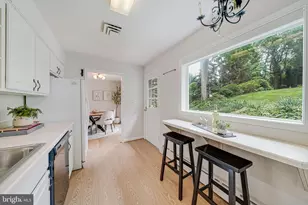 2566 Military Rd, Arlington, VA 22207 - Photo 21