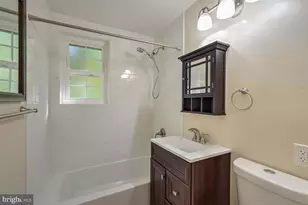 2601 S Walter Reed Dr, Arlington, VA 22206 - Photo 9