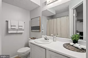 1638 10th St S, Arlington, VA 22204 - Photo 21