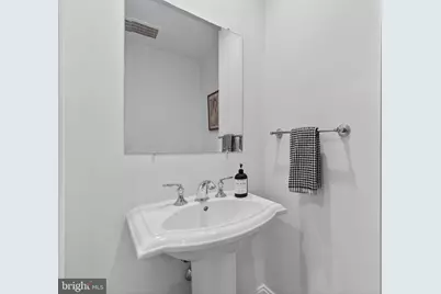 3625 10th Street N #907, Arlington, VA 22201 - Photo 17