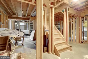 411 N Bryan St, Arlington, VA 22201 - Photo 49