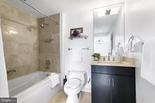 1111 19th St N, Arlington, VA 22209 - Photo 17