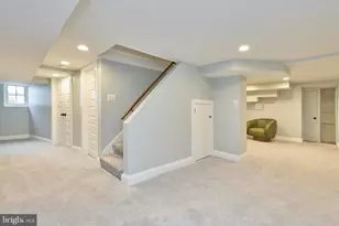 205 N Fillmore St, Arlington, VA 22201 - Photo 29