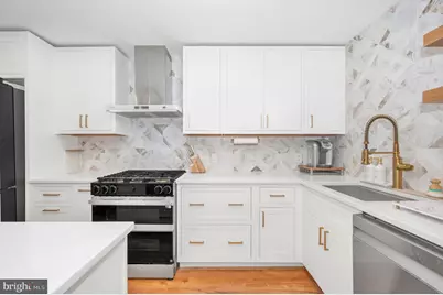 5025 7th Road S #202, Arlington, VA 22204 - Photo 5