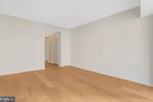 1300 Crystal Dr, Arlington, VA 22202 - Photo 35