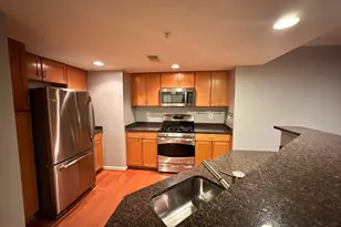 2220 Fairfax Dr, Arlington, VA 22201 - Photo 3