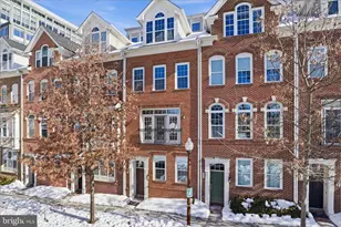 829 N Wakefield St, Arlington, VA 22203 - Photo 3