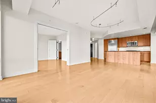 1111 19th St N, Arlington, VA 22209 - Photo 7