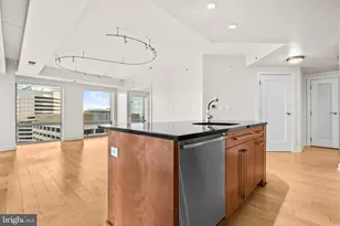 1111 19th St N, Arlington, VA 22209 - Photo 13