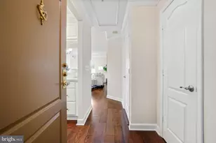 901 N Monroe St, Arlington, VA 22201 - Photo 3