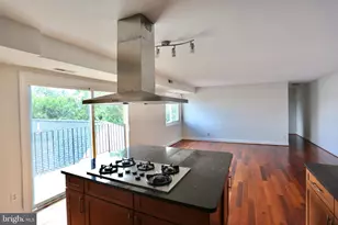 3404 25th St S, Arlington, VA 22206 - Photo 7