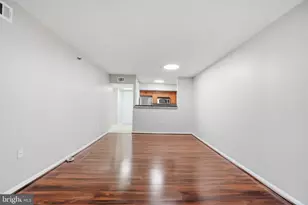 1001 N Randolph St, Arlington, VA 22201 - Photo 9