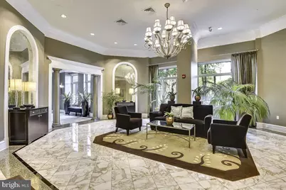 851 N Glebe Road N #1113, Arlington, VA 22203 - Photo 3