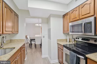 3800 Fairfax Drive #301, Arlington, VA 22203 - Photo 3