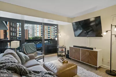 3800 Fairfax Drive #301, Arlington, VA 22203 - Photo 9