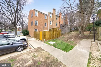2049 S Glebe Road, Arlington, VA 22204 - Photo 21