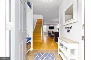 2049 S Glebe Rd, Arlington, VA 22204 - Photo 3